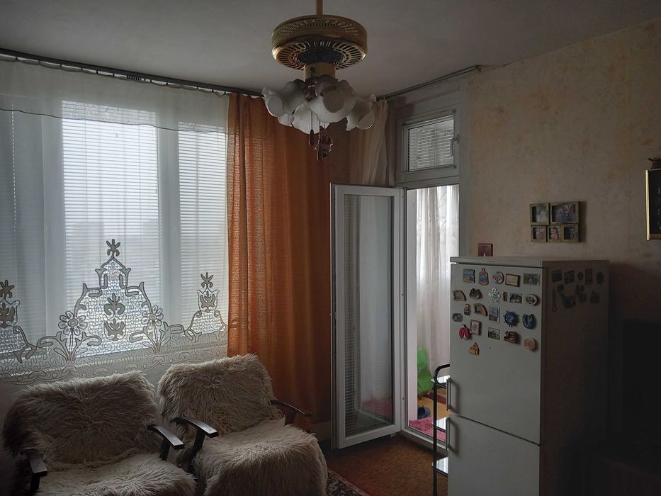 Двустаен тухлен