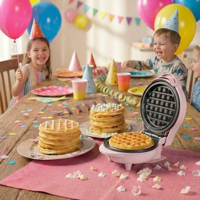 Мини гофретник Bestron 550W Незалепващо покритие Хладна на допир дръжк