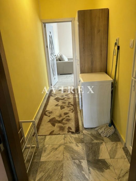 Продава се Едностаен апартамент в Пловдив, Тракия - 38 кв.м за 1074 €/кв.м - Снимка #8