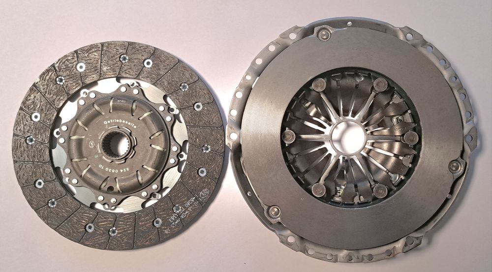 Chit Ambreaj Volkswagen T5, T6. Transporter PLACĂ DISC RULMENT NOI
