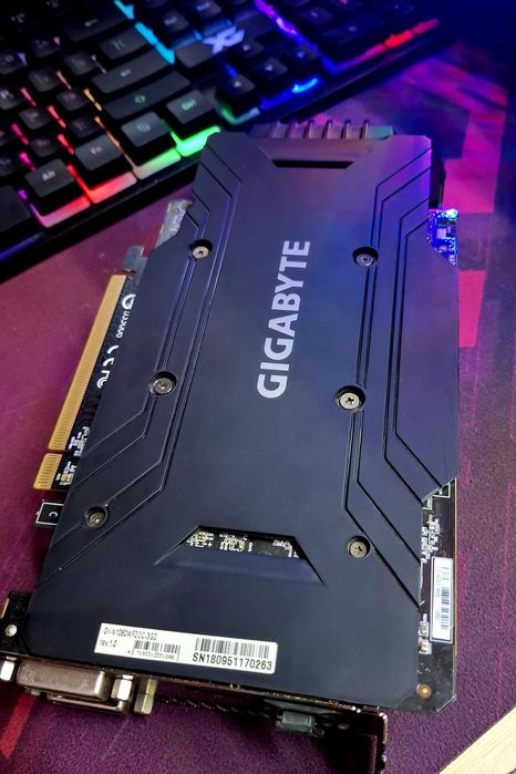 Продам видеокарту  GTX 1060