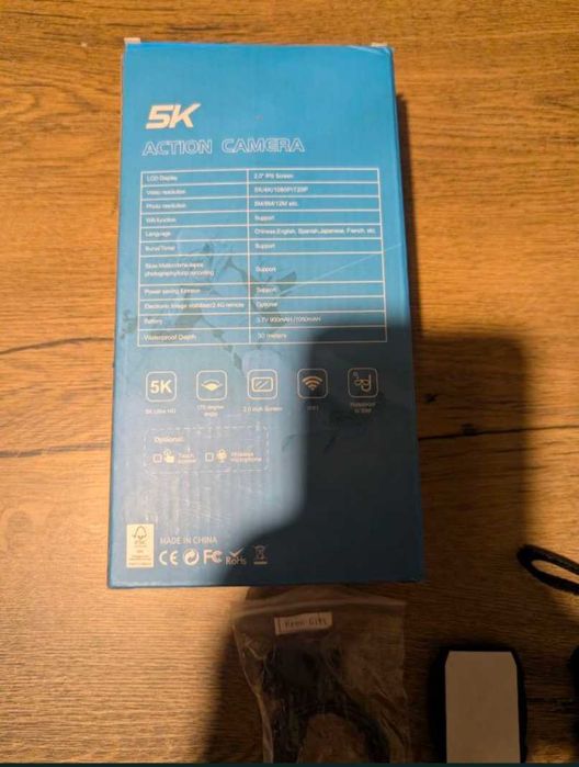 Action Camera 5k cu toate accesoriile posibile similar GoPro