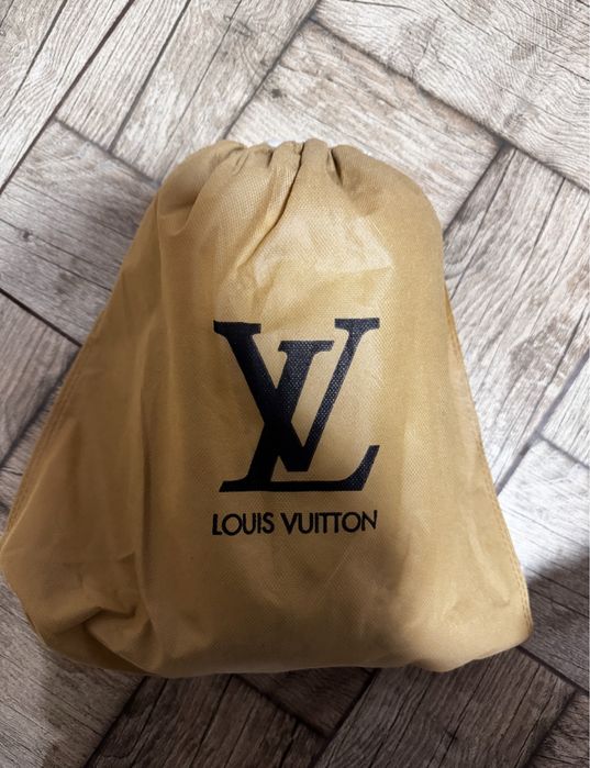 Мъжка чанта / Louis vuitton
