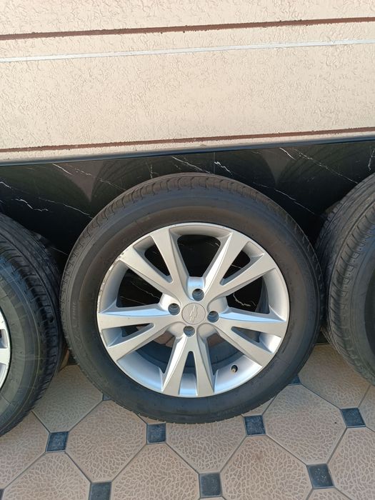 Kaptiva Diska Balon 225 55 R17 Holati Yaxshi Ayibi Yoq Srochna