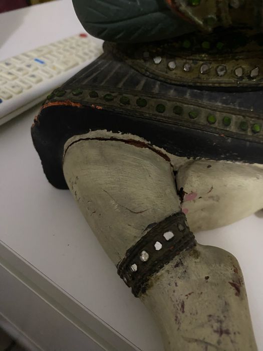 Papusa veche asiatica