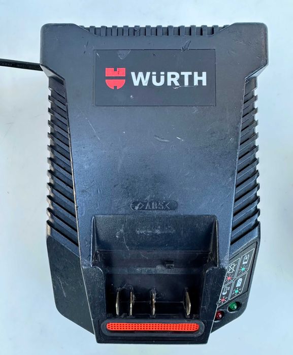 Wurth AL 30-Li Бързо зарядно с Акумулаторна батерия 18V 5.0Ah