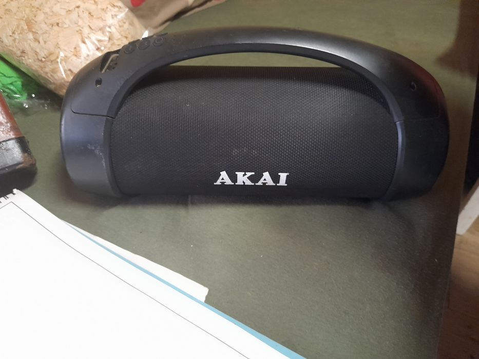 Тон колонка акай