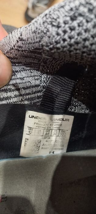 Маратонки-Under Armour,46 номер има 1 забележка