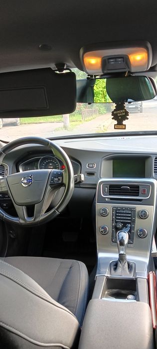Volvo V60 Automat
