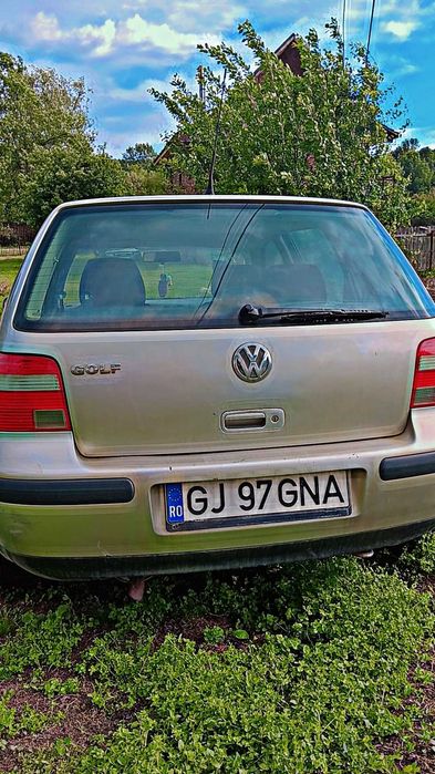 Vând/schimb golf 4 ,1.4 benzina