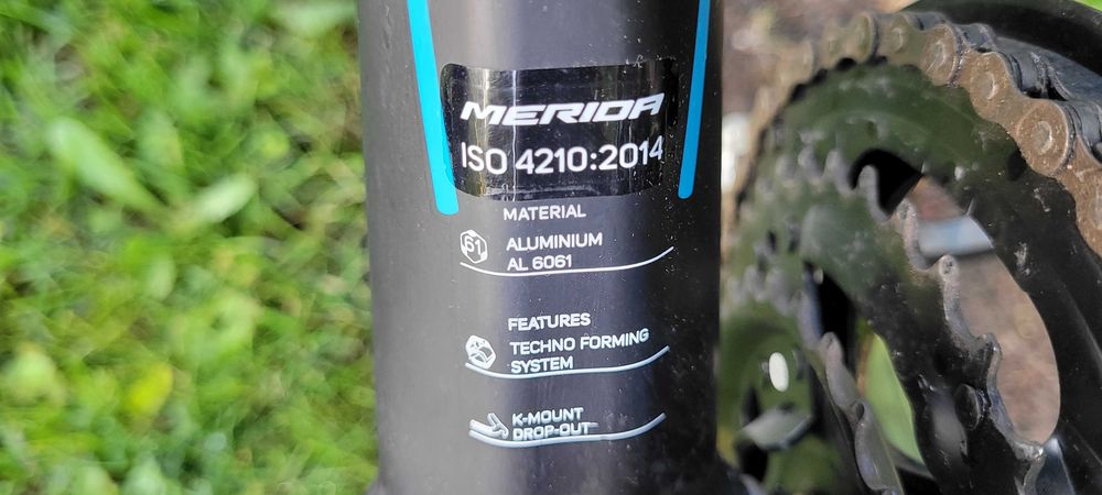 Vând bicicletă cursieră Merida Crossway 20 NOUĂ