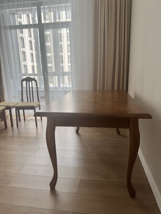 Продам комплект стол с 4 стульями