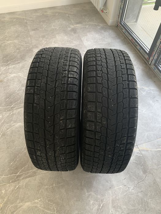 Пара зимней резины Yokohama