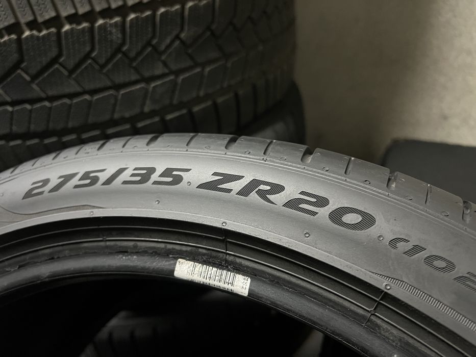 275/35/20 PIRELLI * 2бр.- като Нови!