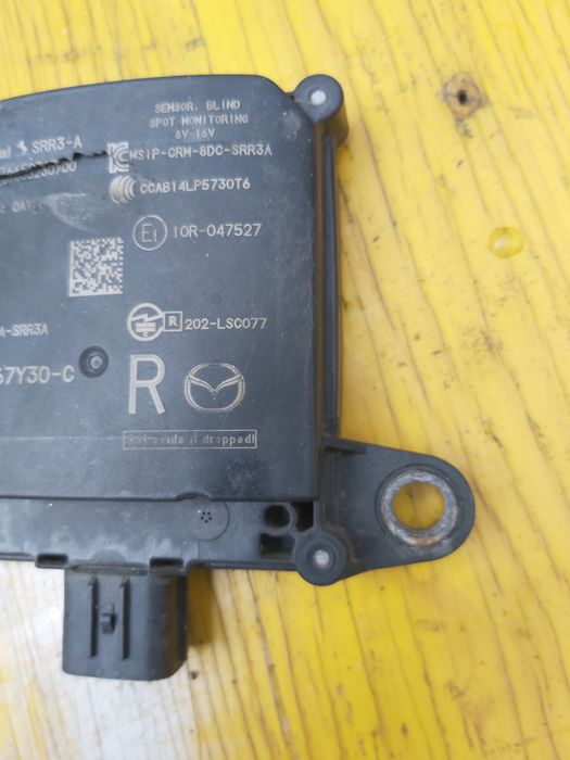 Радарен сензор десен Mazda cx 30