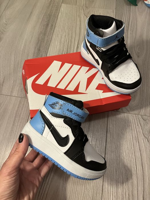 Jordan ghete copii marime 23-14 cm interior