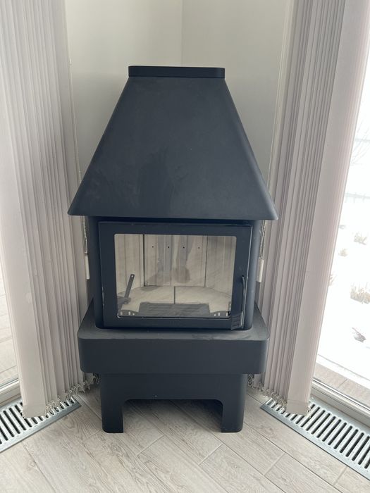 Камин три стекла