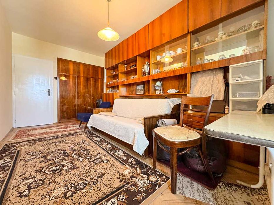 Продава се Тристаен апартамент в Русе, Център - 87 кв.м за 1472 €/кв.м - Снимка #5