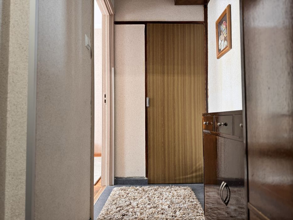 Дава се под наем Тристаен апартамент в Плевен, Сторгозия - 60 кв.м за 280.5 € - Снимка #8