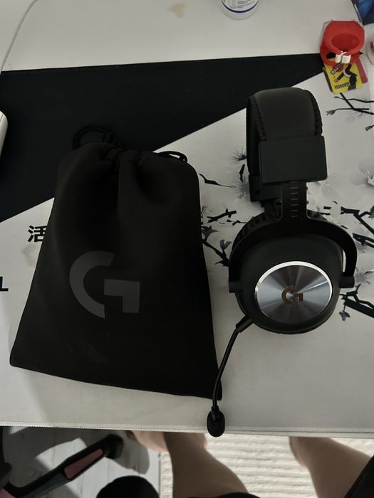 Наушники Logitech G Pro x