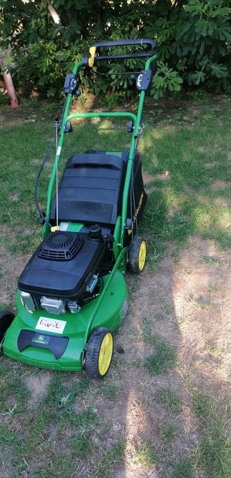 Самоходна косачка john deere