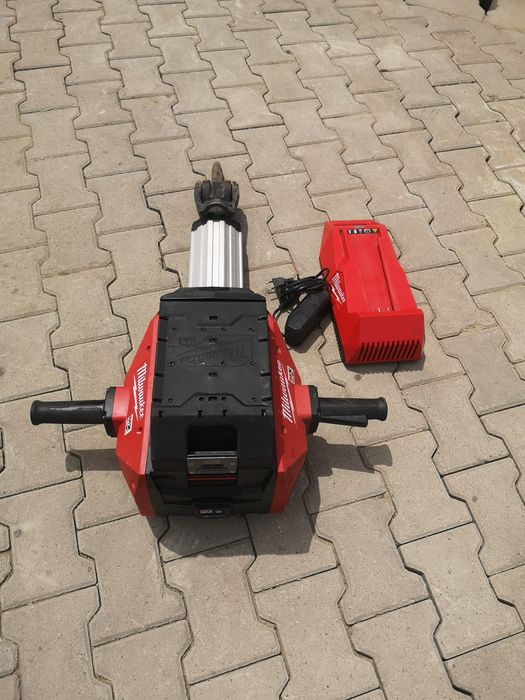 Demolator MILWAUKEE MXF DH 2528 72v