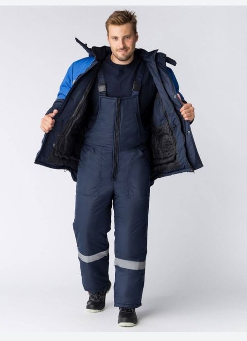 Uniforma, maxsus kiyim sotiladi.  Продается  спецодежда.