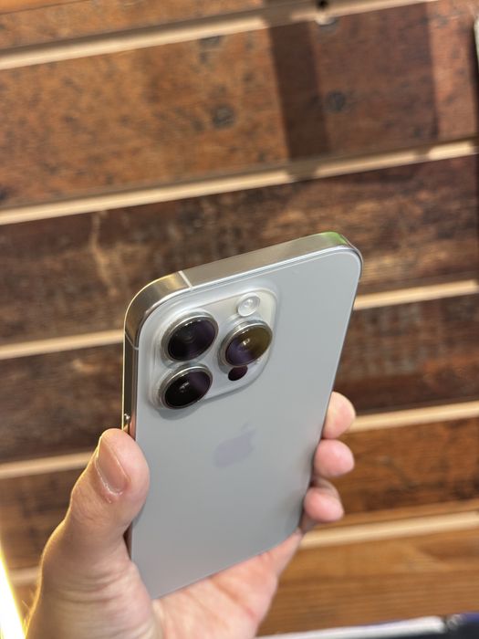 Iphone 16 pro. 128гб. 10/10