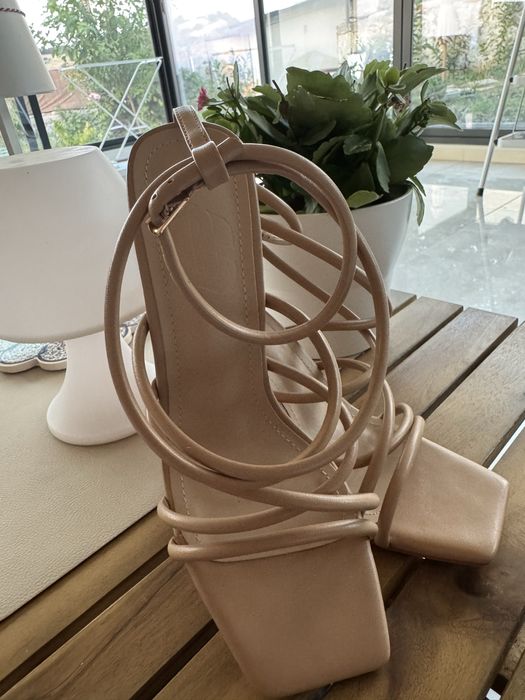 Дамски елегантни сандали 39 номер