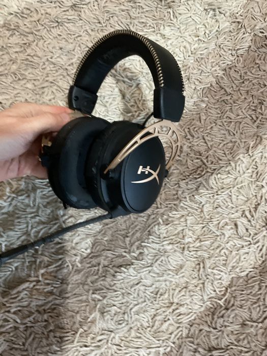 Игровые наушники hyperx cloud alpha