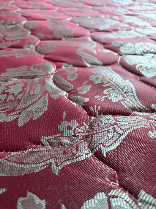 Продам матрас. Срочно!