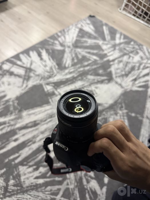 FotoCamera deyarli yangi