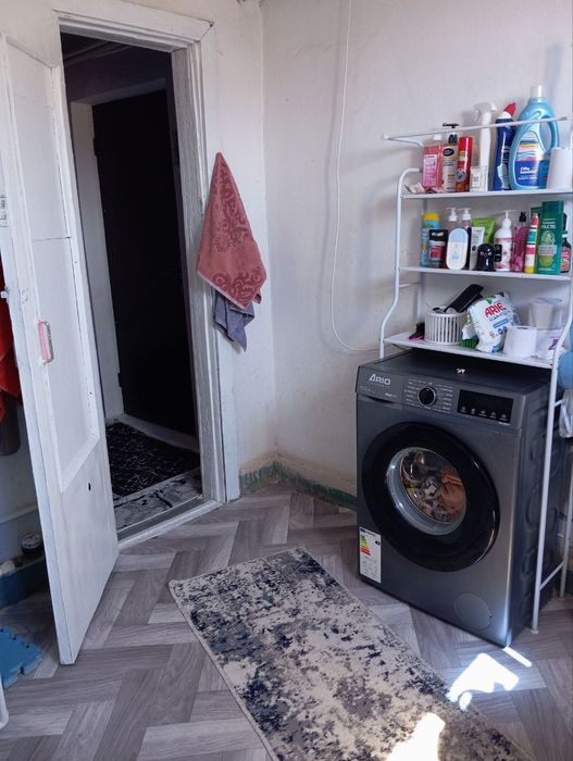 Shovot tumanida. 4 xonali kvartira sotiladi