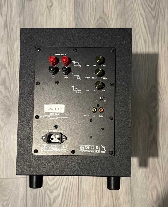 Subwoofer Jamo SUB 200