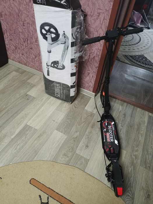 Самокат URBAN TRIBE. Новый.