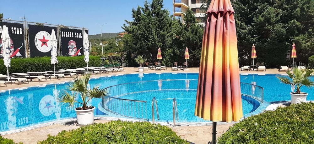 Дава се под наем Двустаен апартамент в к.к. Слънчев бряг - 55 кв.м за 340 € - Снимка #21