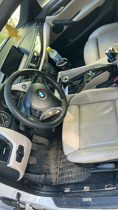 Vand bmw x1 2010