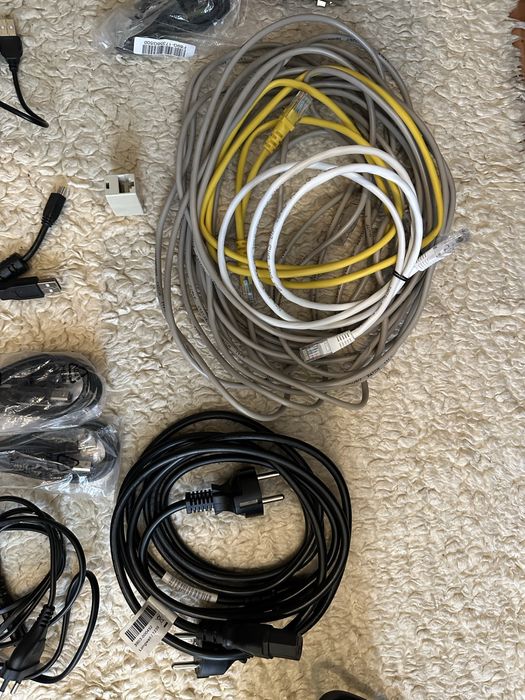 Кабели и Зарядни - аудио USB HDMI LAN SATA AC приходници - удължители