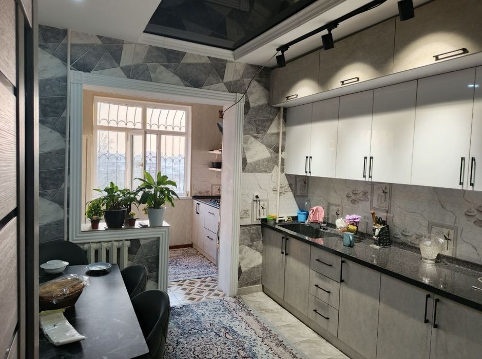 Ттз Хумоюн Ахмад Югнакий продается квартира 5/7/9 с евро ремонтом