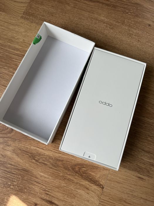OPPO A5 5G  чисто нов, оригинална опаковка