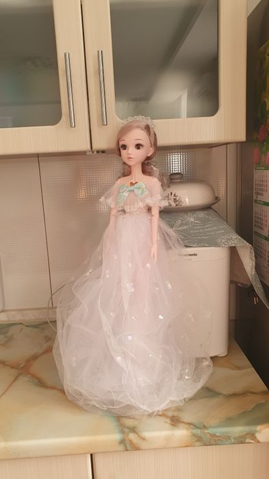 Кукла рост 60 см 3+