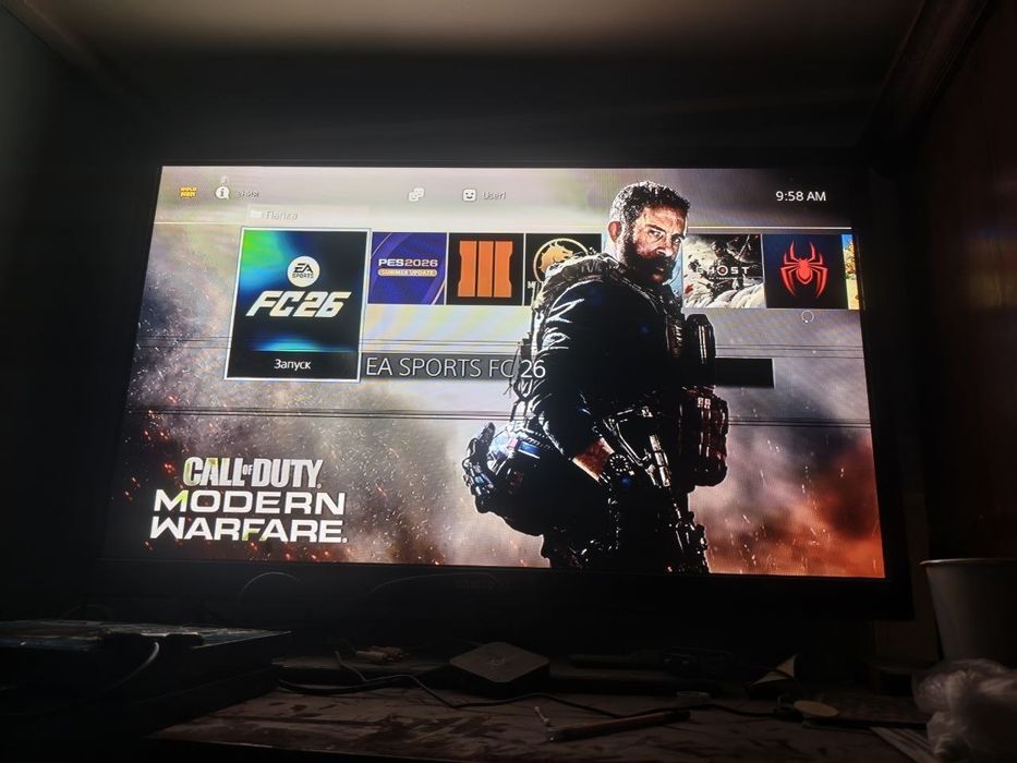 Playstation 4 srochno sotiladi