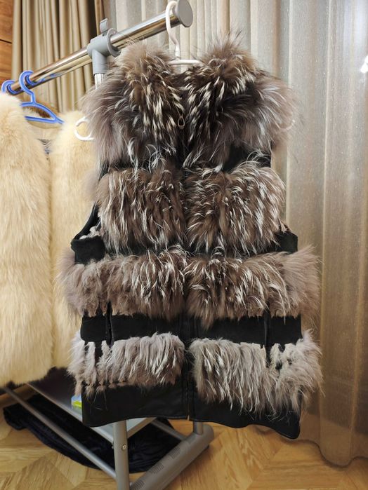 Палто, елек, яке от естествен косъм от лисица