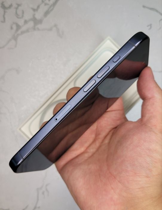 IPhone 15 Pro 2 Simkartali