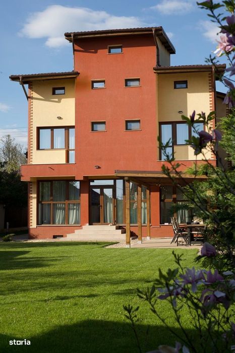 Vila P+1+M cu gradina individuala langa padure-NEGOCIABIL