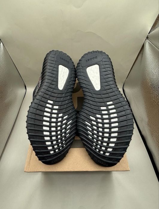 Yeezy 350 v2 Mx Rock, Marimi 41-42