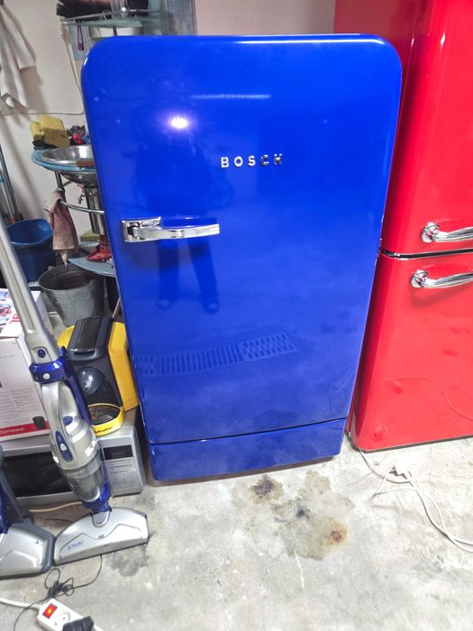 Ретро хладилник Bosch