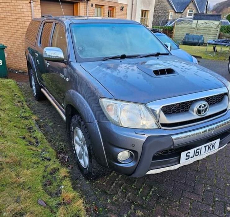 Dezmembrez Toyota Hilux 3.0 invincible manuala 1KD-FTV 2006-2012