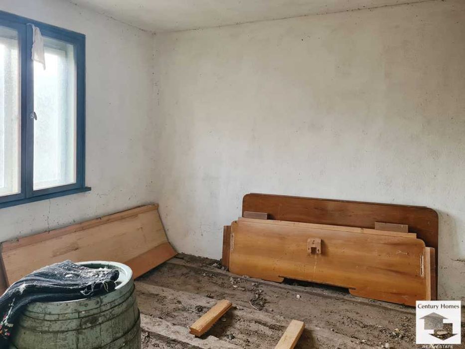 Продава се Къща в с. Младен, Област Габрово - 300 кв.м за 70 €/кв.м - Снимка #5