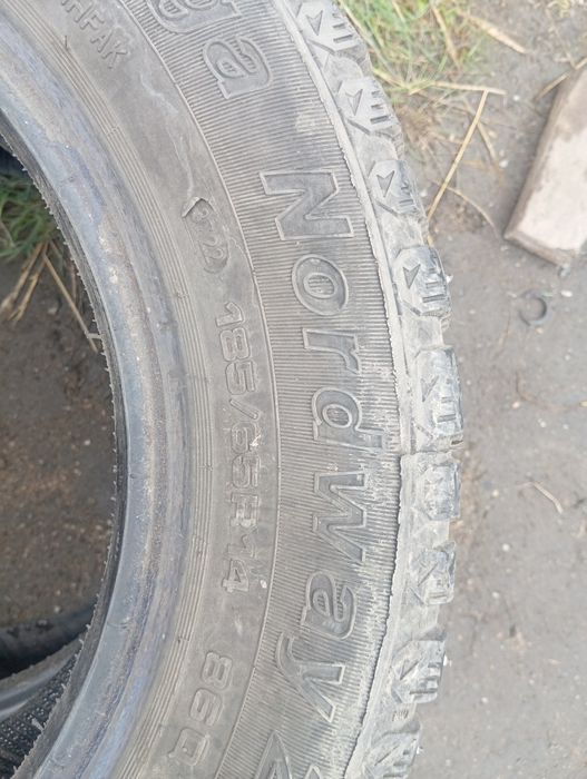 Продам резину на 16 и на 14